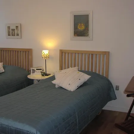 Oda ve Kahvaltı Acacia House